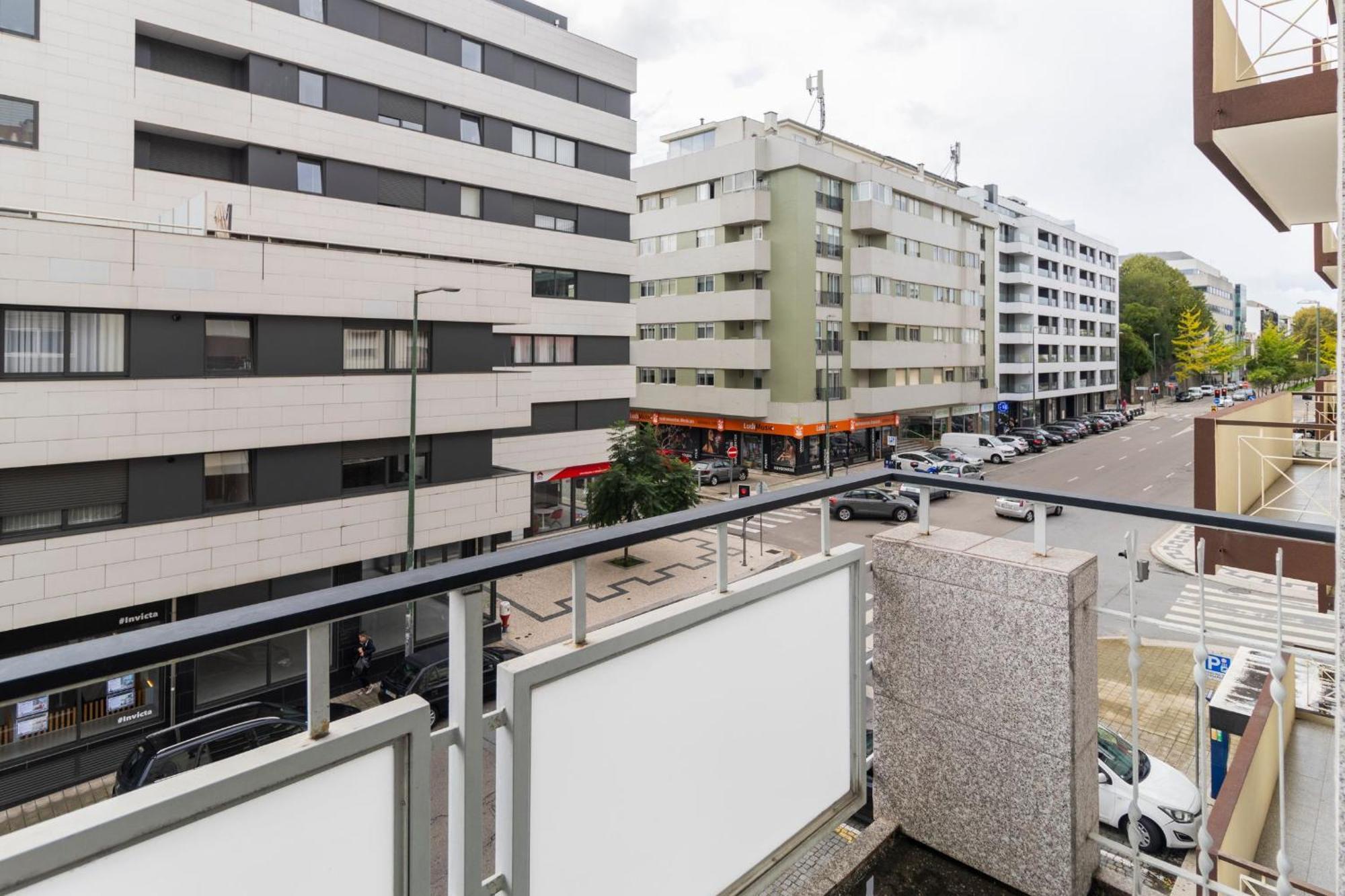 Lovelystay - Boavista Cozy Apartment OOporto Esterno foto